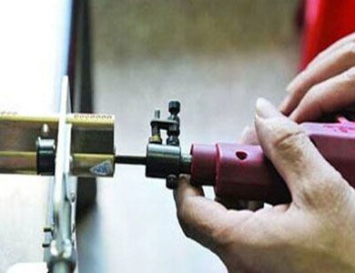 观山湖24小时上门开锁公司